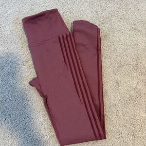 Fabletics Women’s‎ Ribbed Mauve Leggings Size XS